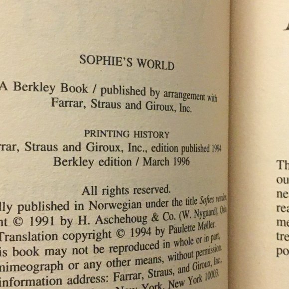'Sophie’s World' Softcover By Jostein Gaarder - Picture 10 of 10